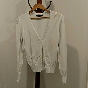 Vneck button up sweater